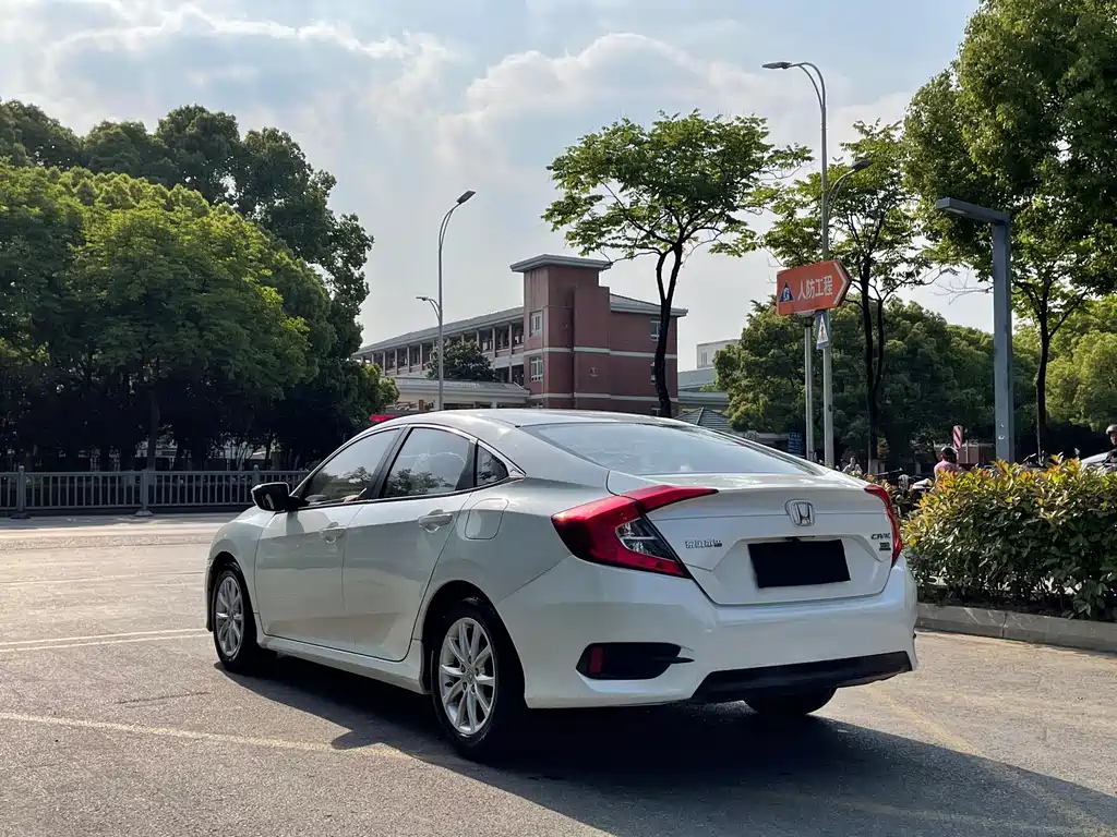 Honda Civic 2016 180TURBO CVT Comfort