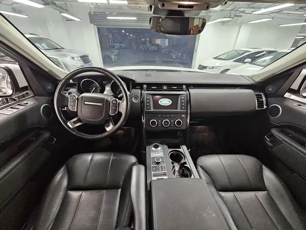 Land Rover Discovery — миниатюра 18