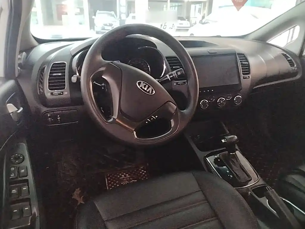 Kia K3 — миниатюра 10