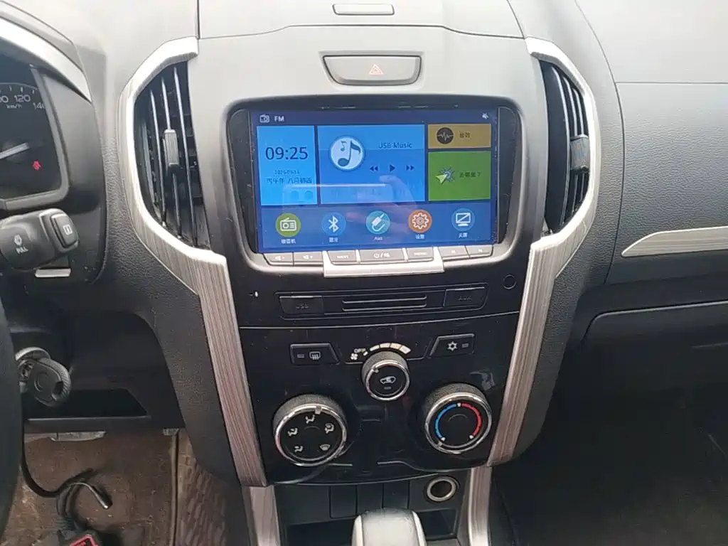 Isuzu D-MAX — миниатюра 13