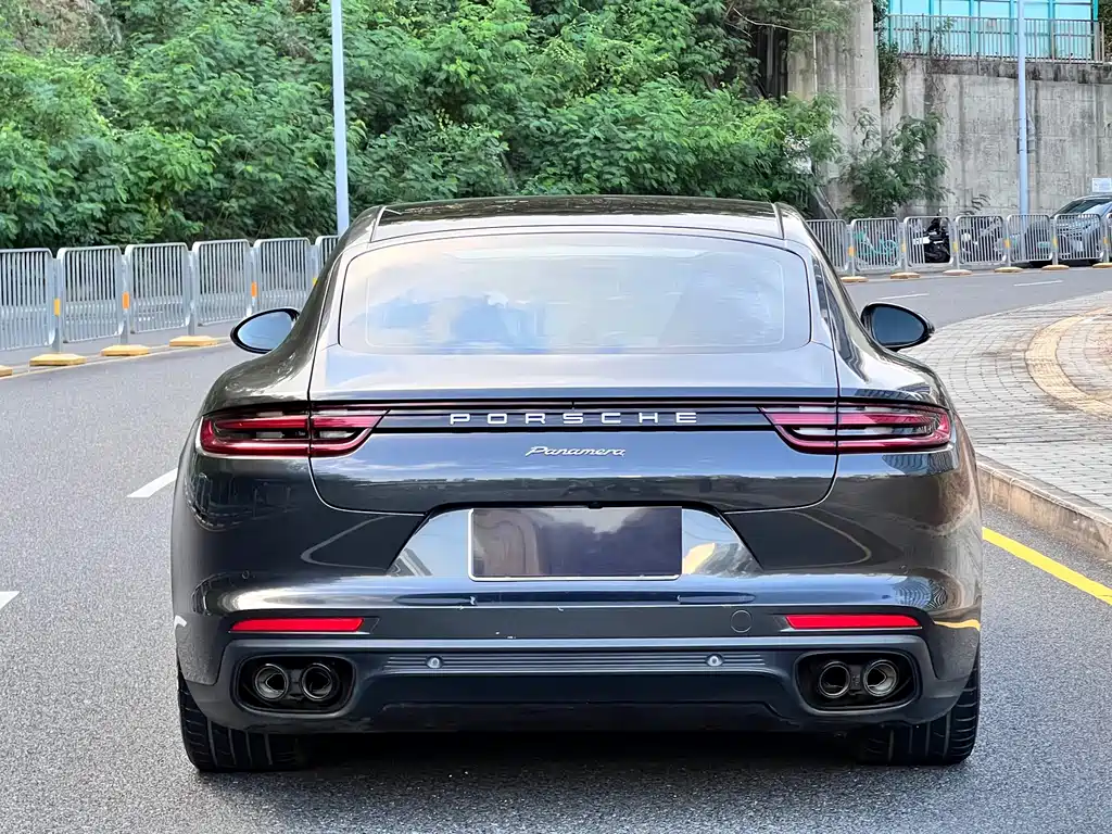 Porsche Panamera — миниатюра 9