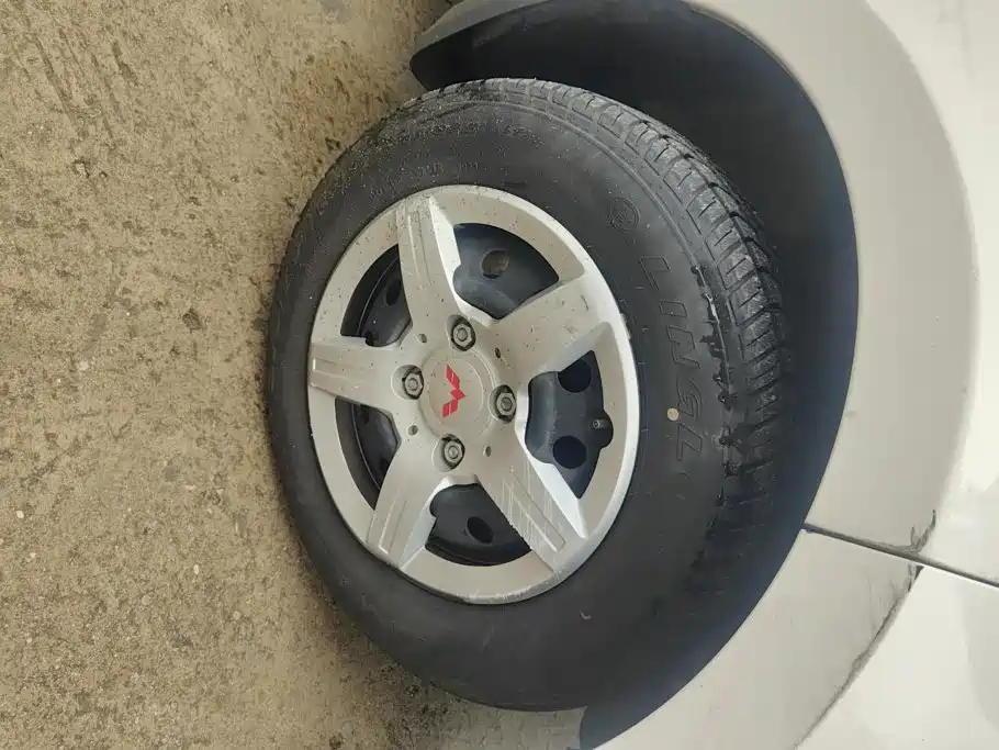 Wuling Hongguang PLUS — миниатюра 6