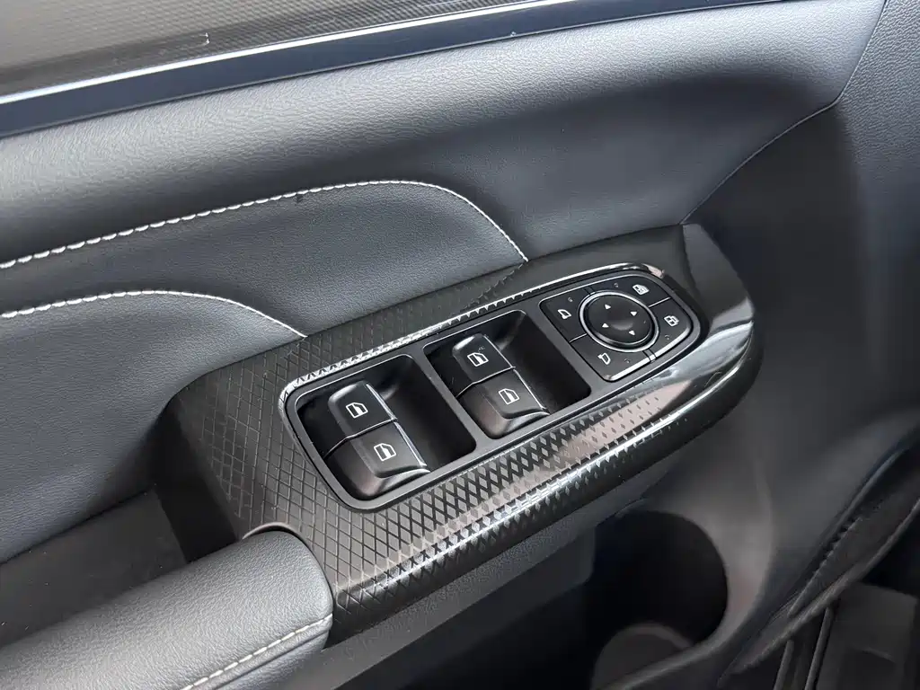 Haval M6 — миниатюра 17
