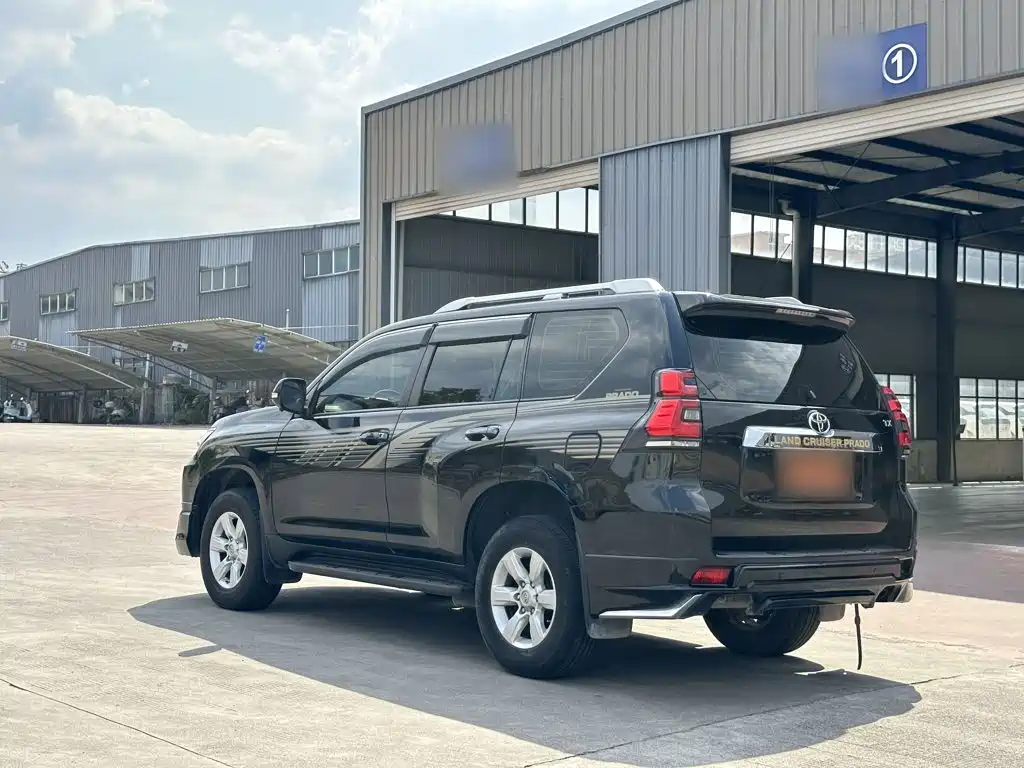 Toyota Prado — миниатюра 24