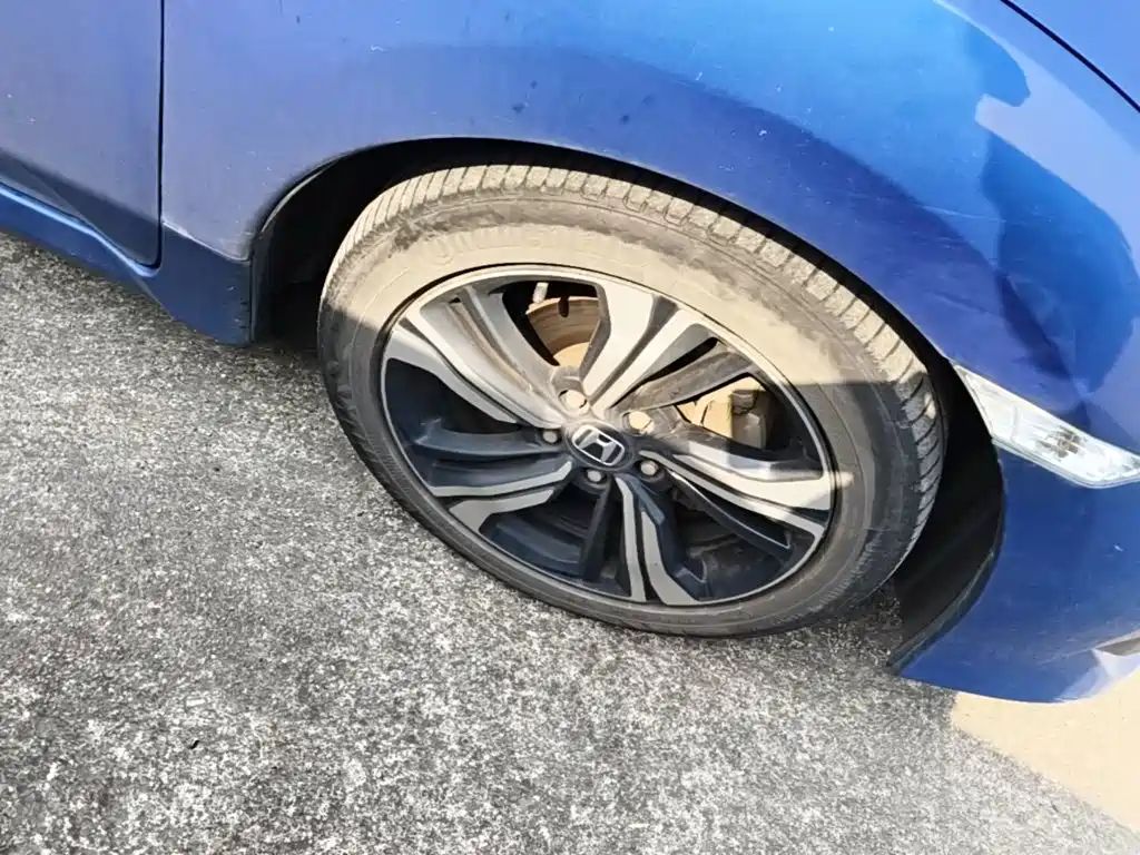 Honda Civic — миниатюра 12