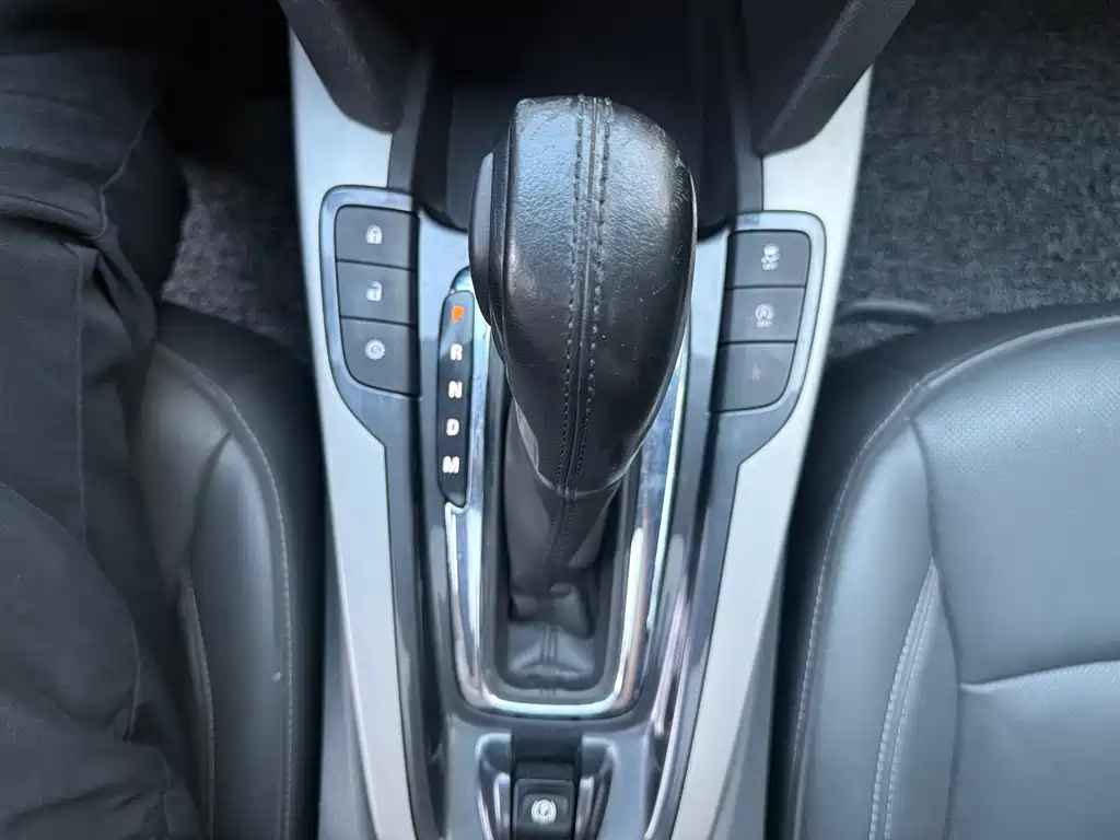 Chevrolet Malibu — миниатюра 15