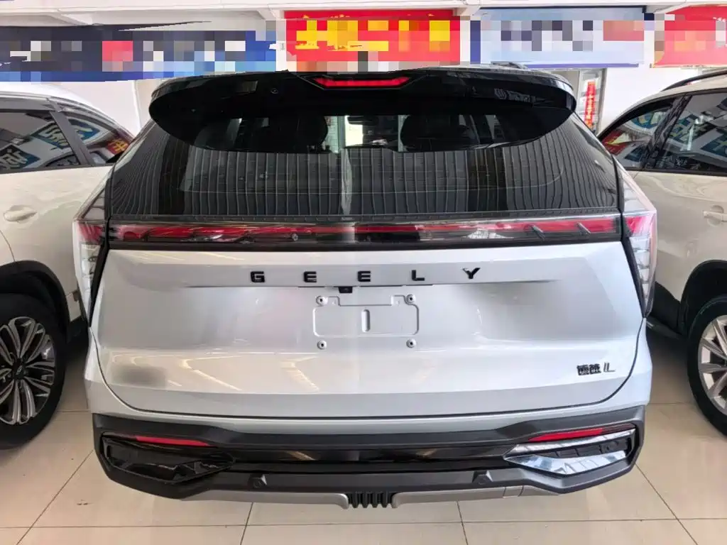 Geely Boyue L — миниатюра 6