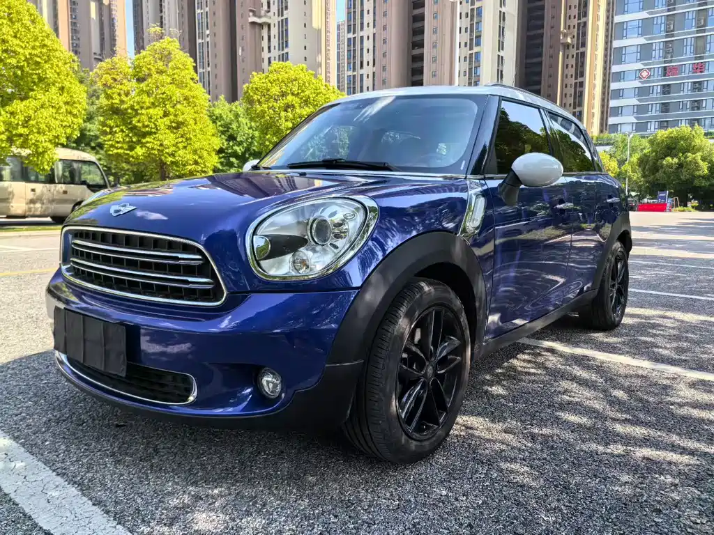 Mini Mini Countryman 2016