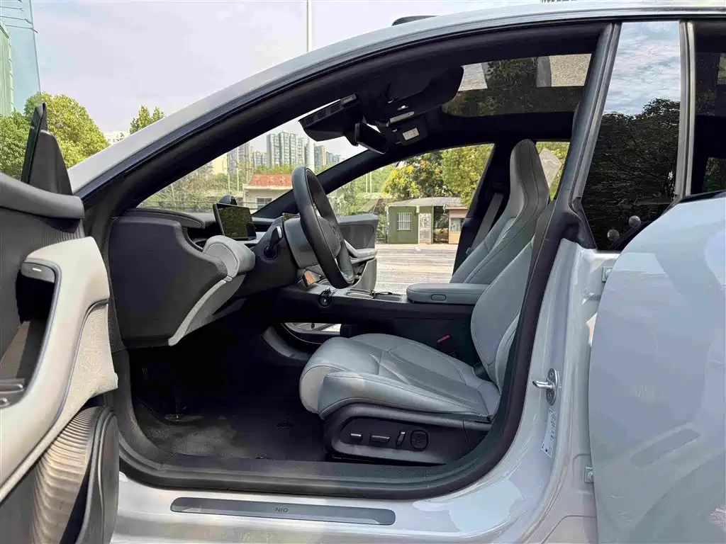 NIO ET5T — миниатюра 22