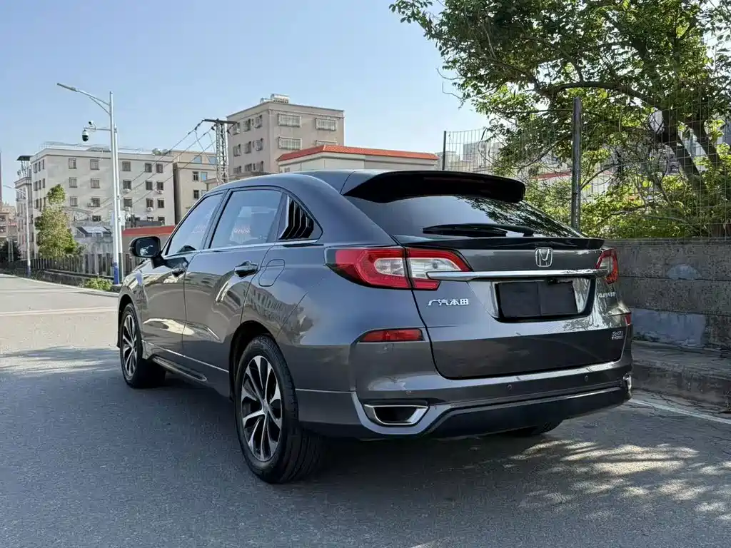 Honda Avancier — миниатюра 7