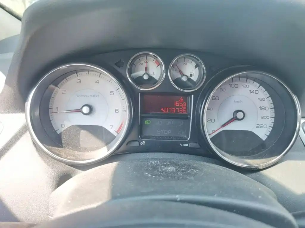 Peugeot 308 — миниатюра 16