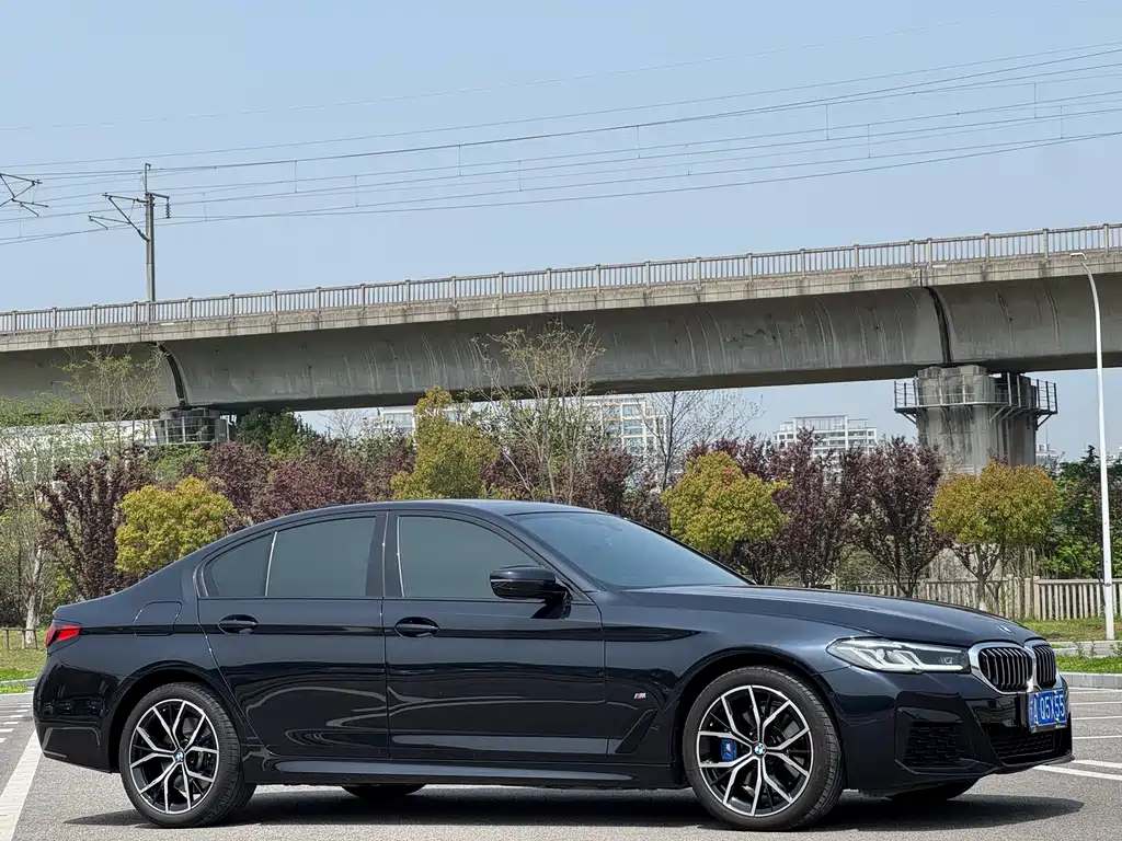 BMW 5 Series 5 2022 530i M Sport