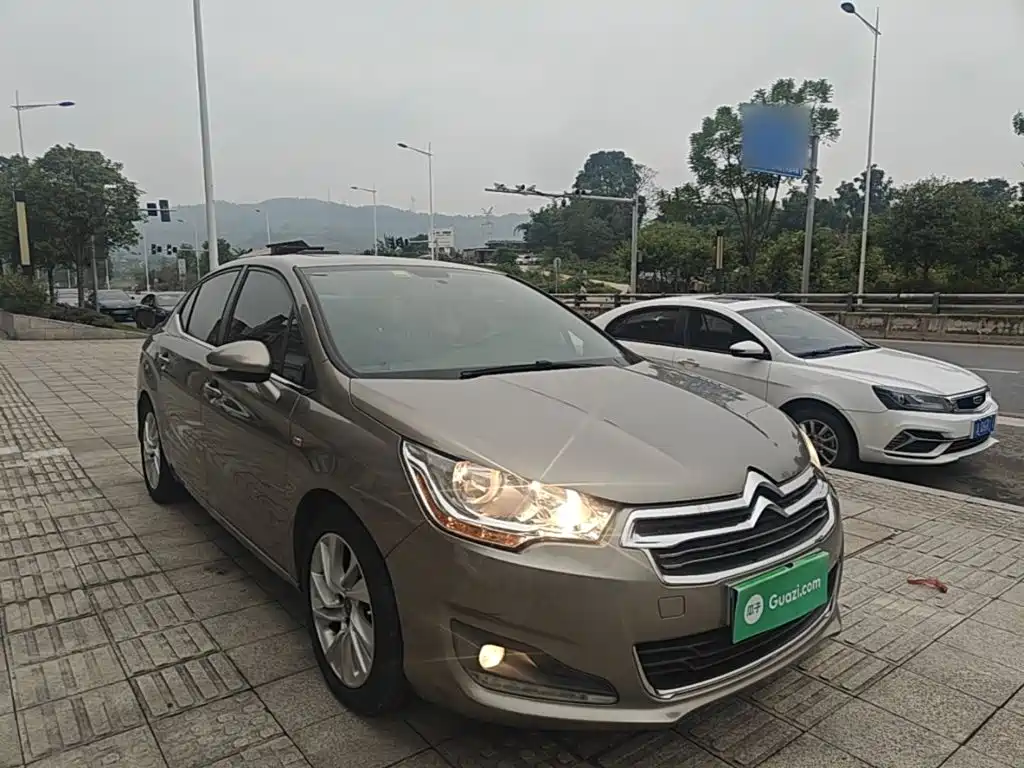 Citroen C4L — миниатюра 4