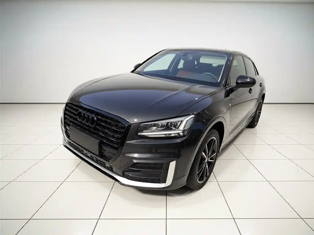Audi Q2L 2021