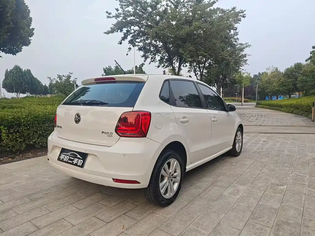 Volkswagen Polo — миниатюра 7
