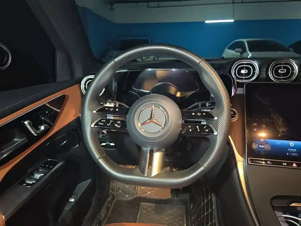 Mercedes-Benz GLC — миниатюра 3