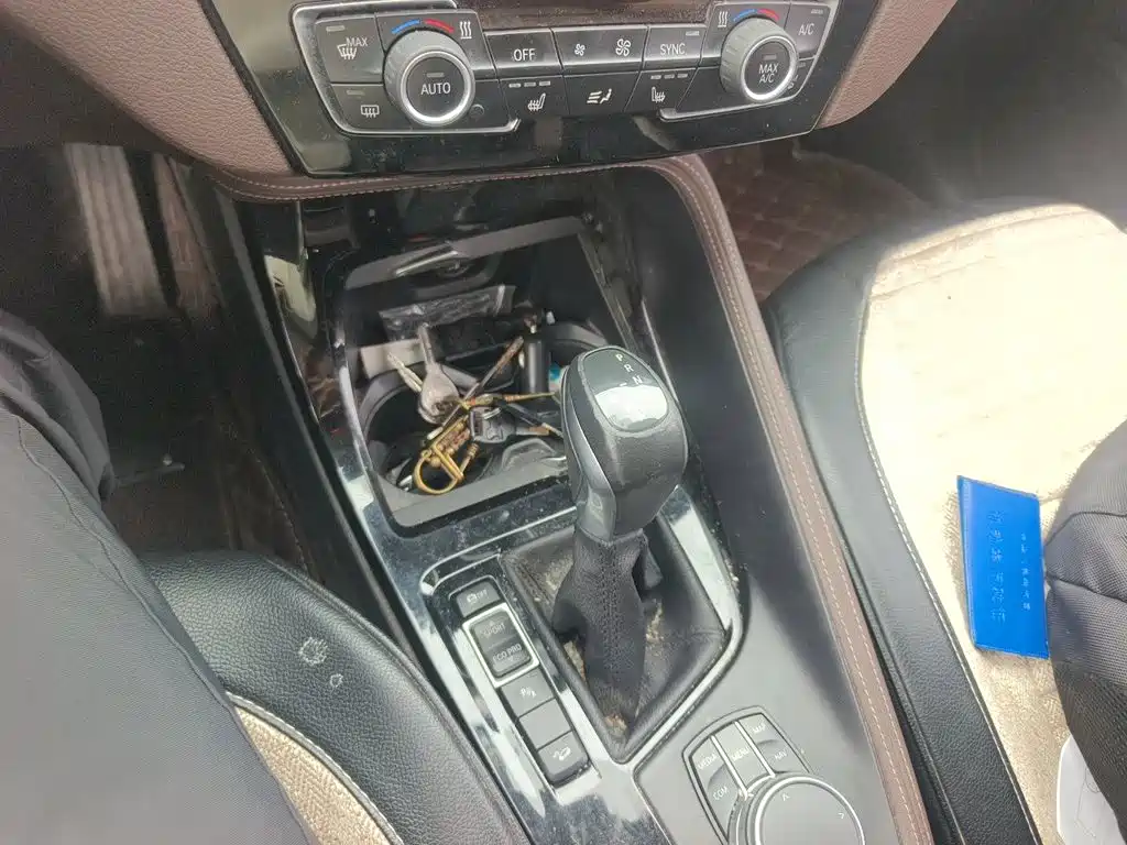 BMW X1 — миниатюра 7