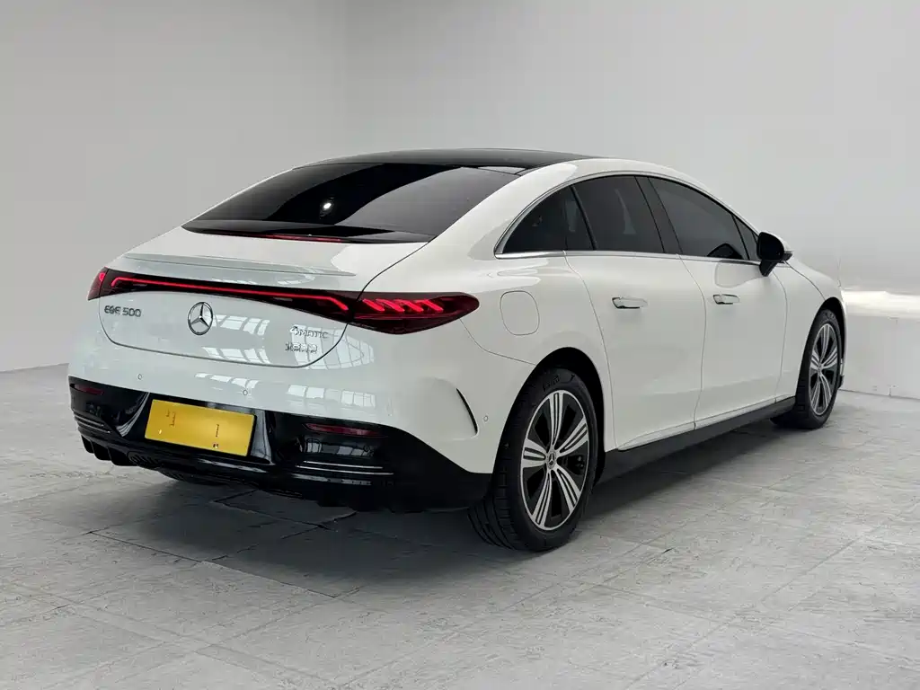 Mercedes-Benz EQE — миниатюра 4