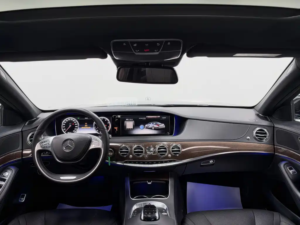 Mercedes-Benz S-Class — миниатюра 10