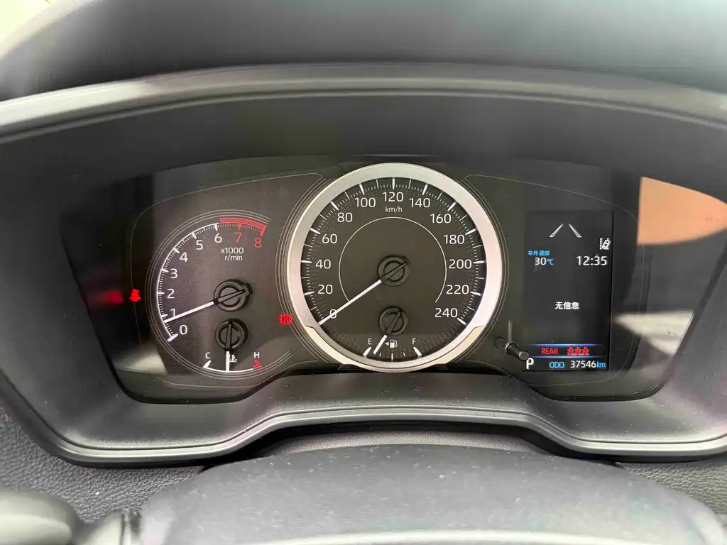 Toyota Corolla — миниатюра 14