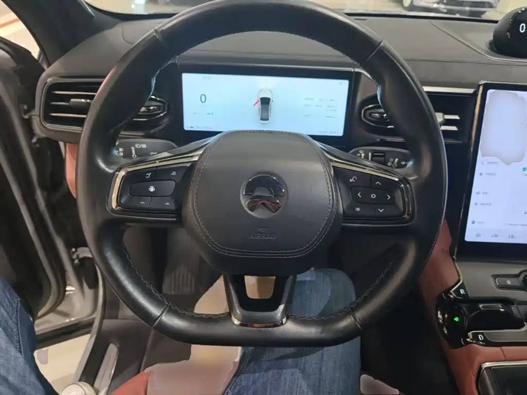 NIO ES6 — миниатюра 11