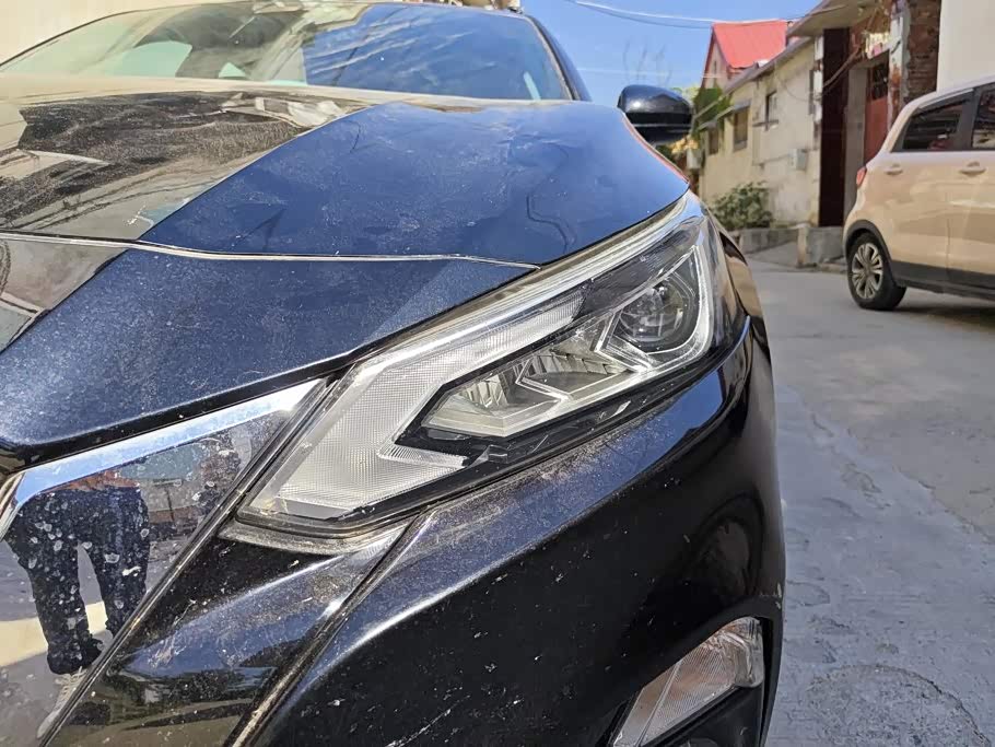 Nissan Teana 2.0 л 2022 г. Чёрный, пробег 35800 км