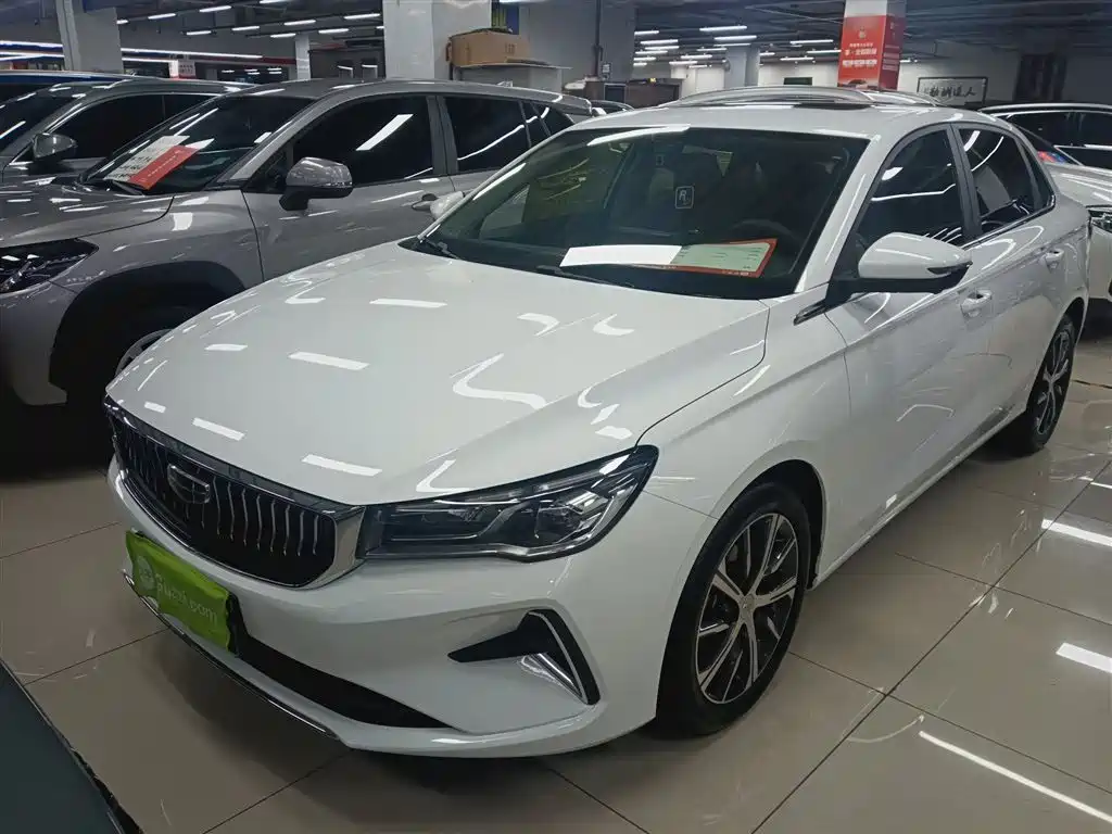 Geely Emgrand 2023