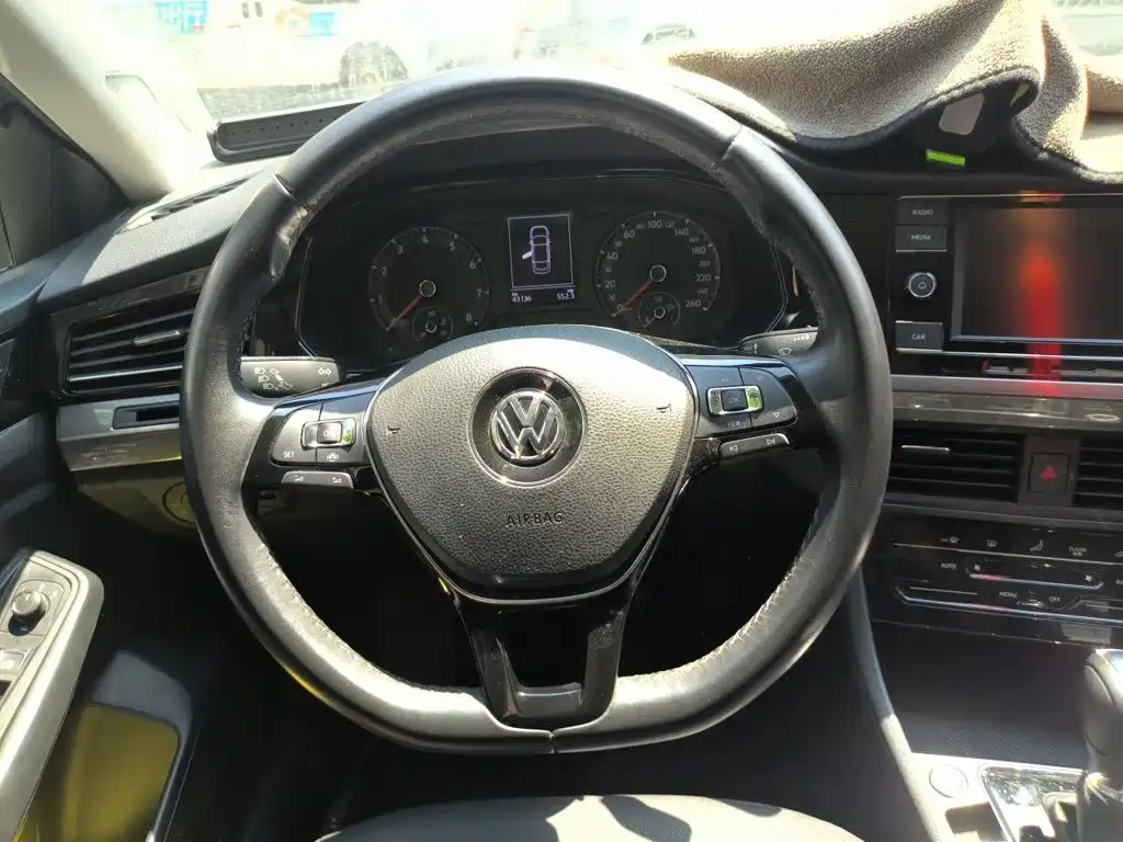 Volkswagen Bora — миниатюра 11
