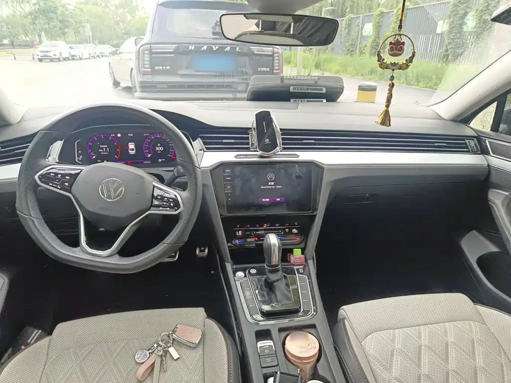 Volkswagen Magotan 2023 200 330TSI DSG Luxury