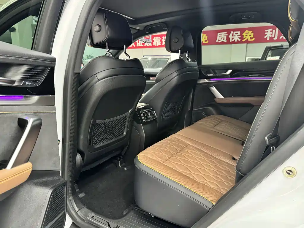 BYD Tang New Energy — миниатюра 6