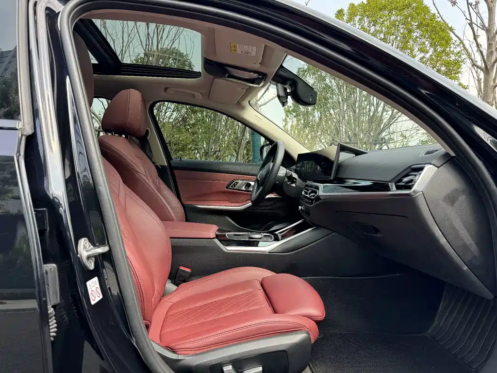 BMW i3 — миниатюра 14