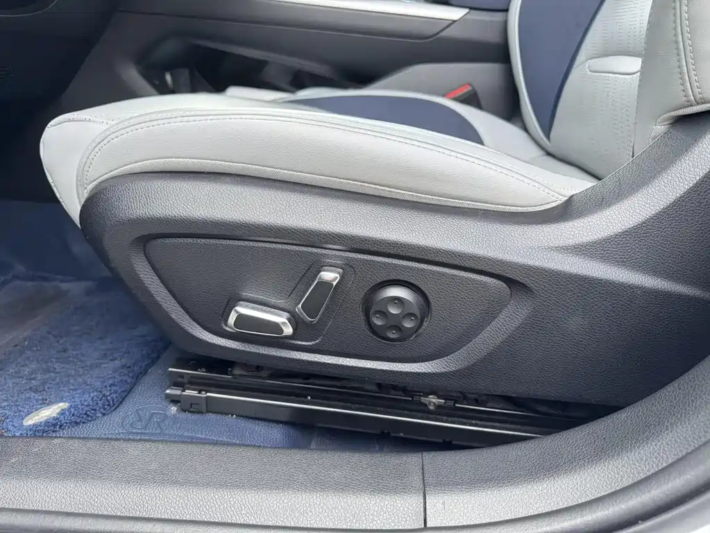 Geely Preface 2021 2.0TD Luxury