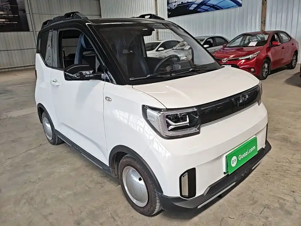 Wuling MINIEV — миниатюра 4