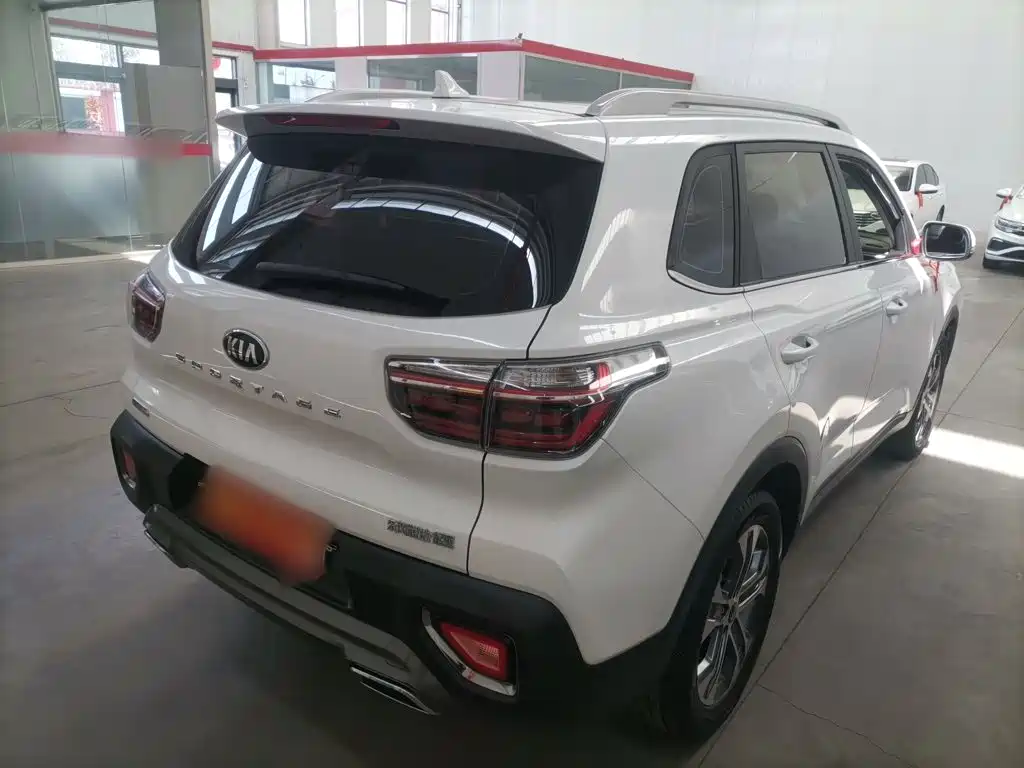 Kia Sportage — миниатюра 7