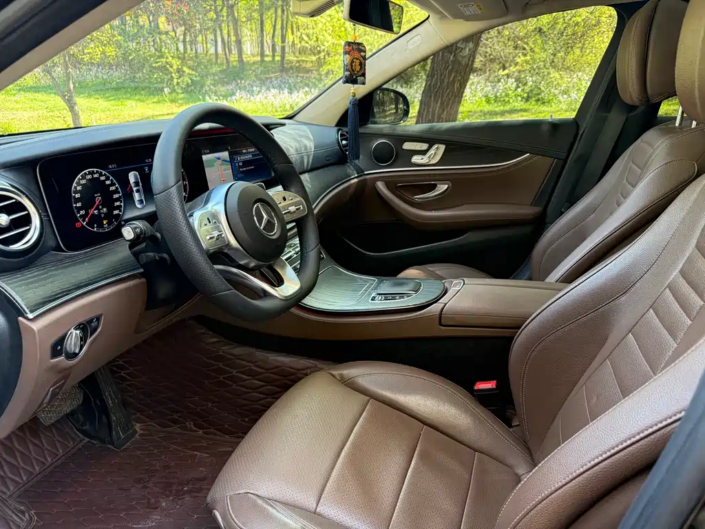 Mercedes-Benz E-Class E 2019 E 300 L Sport Fashion