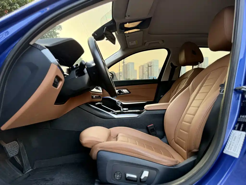 BMW 3 Series — миниатюра 13