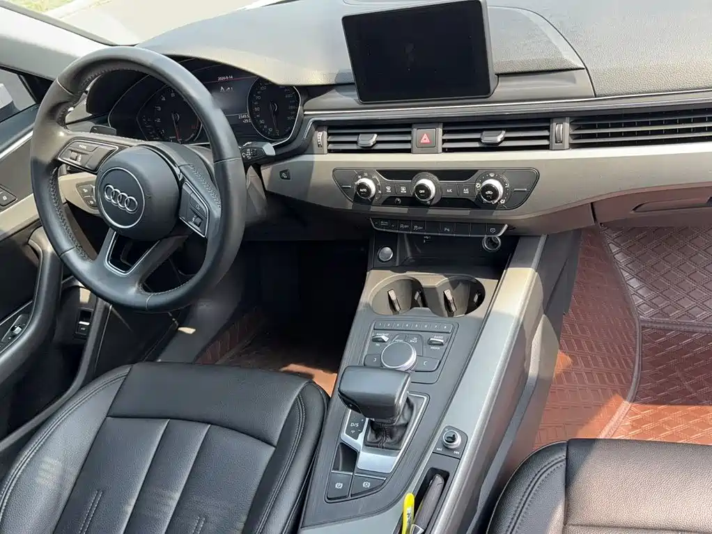 Audi A4L — миниатюра 15