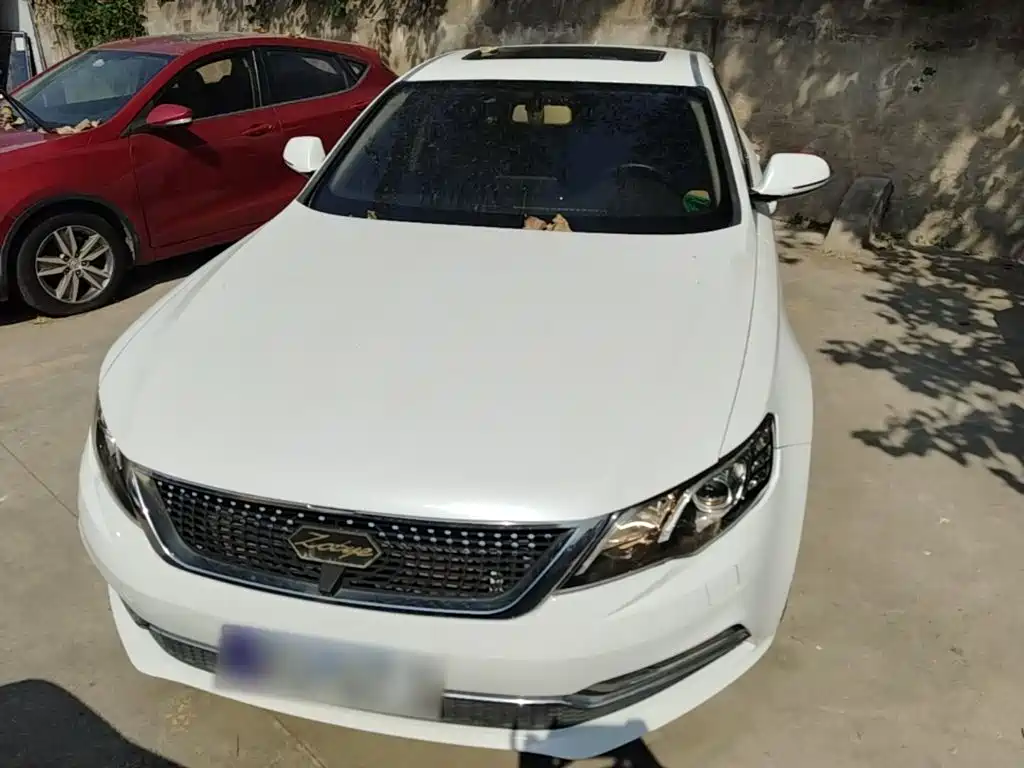 Zotye Zotye Z700 — миниатюра 3