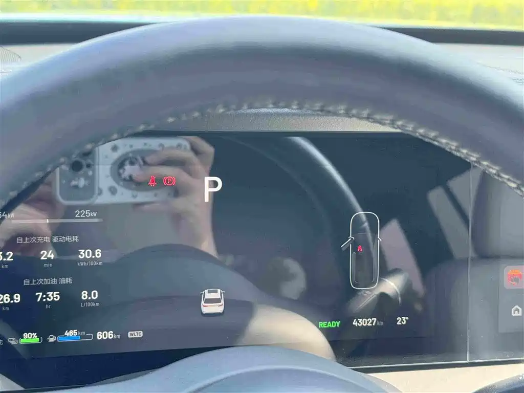 Li Auto Li ONE — миниатюра 22