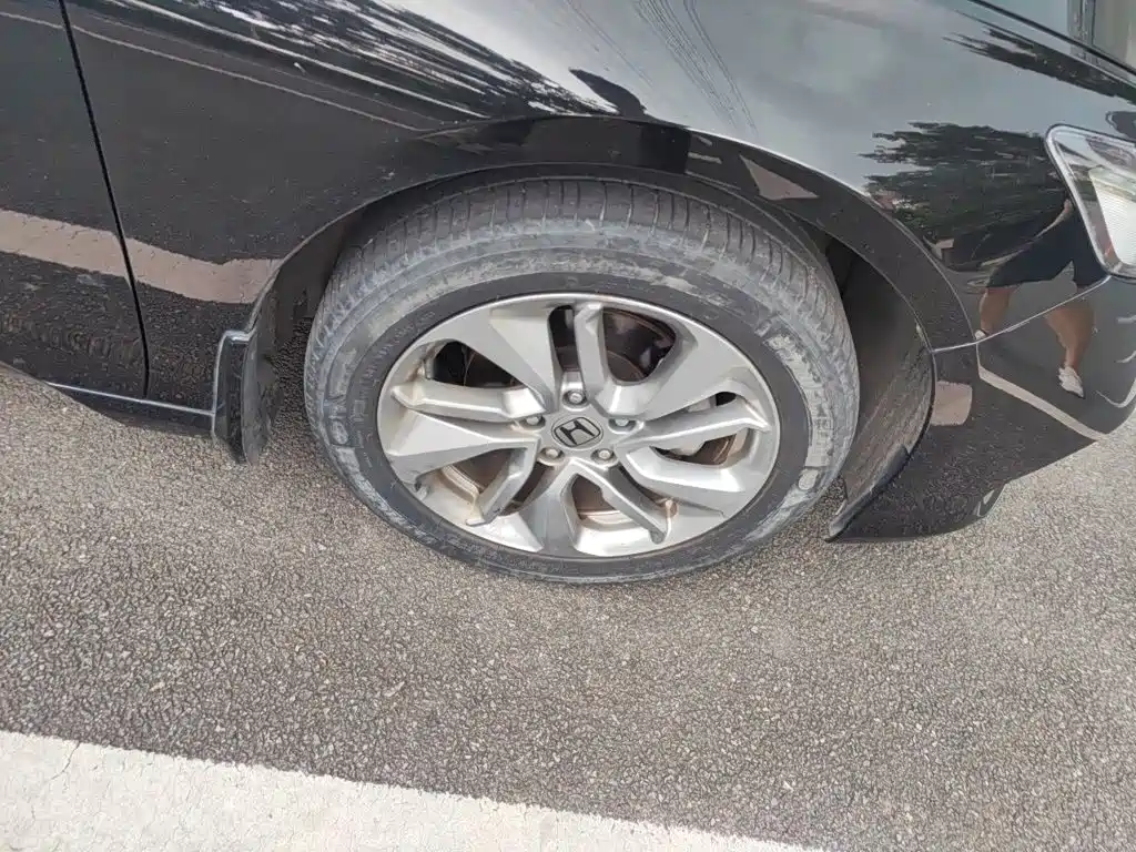 Honda Accord — миниатюра 24