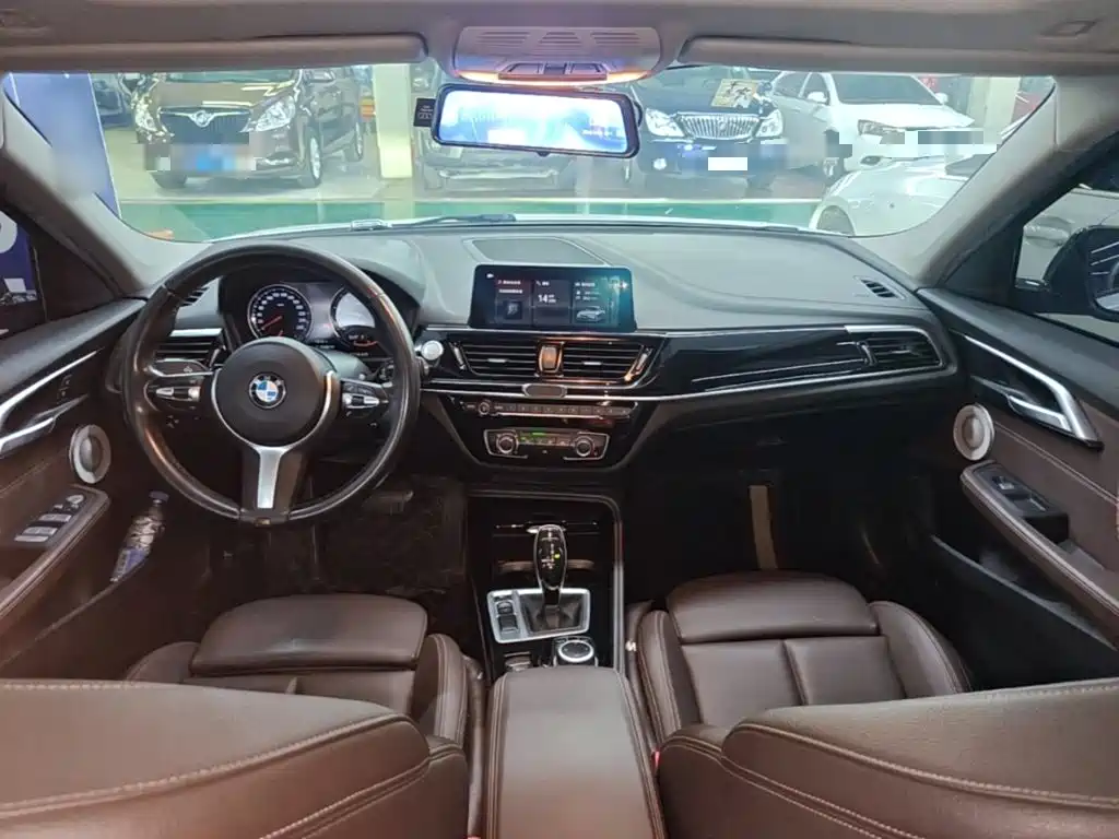 BMW 1 Series — миниатюра 10