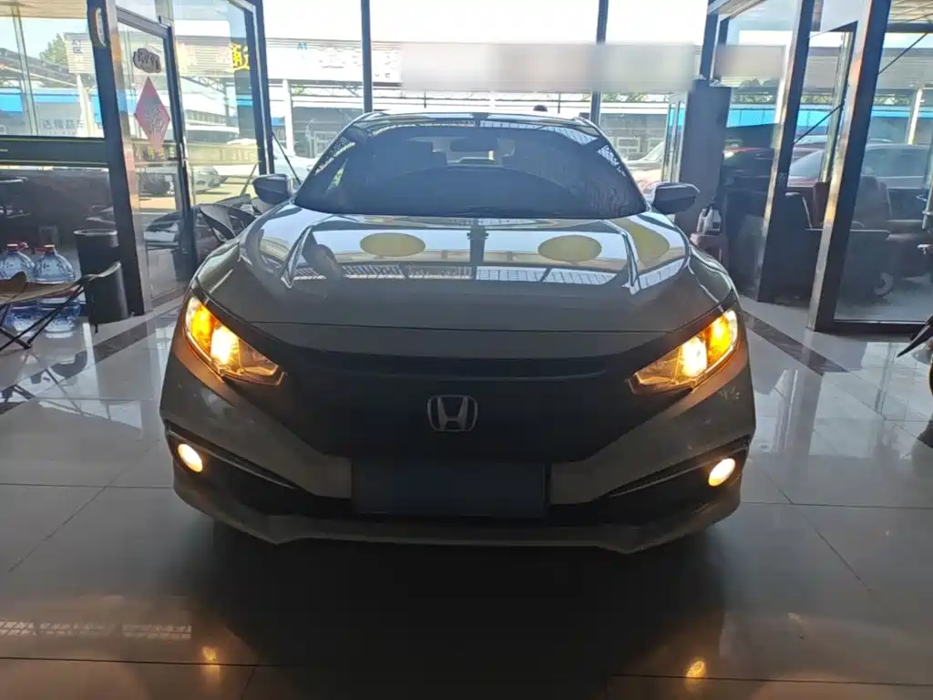 Honda Civic — миниатюра 3