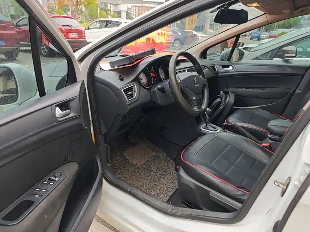 Peugeot 308 — миниатюра 16