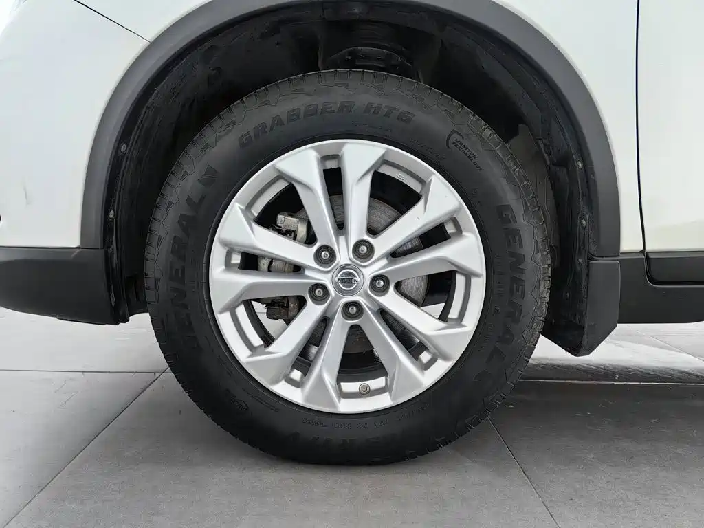 Nissan X-Trail — миниатюра 17