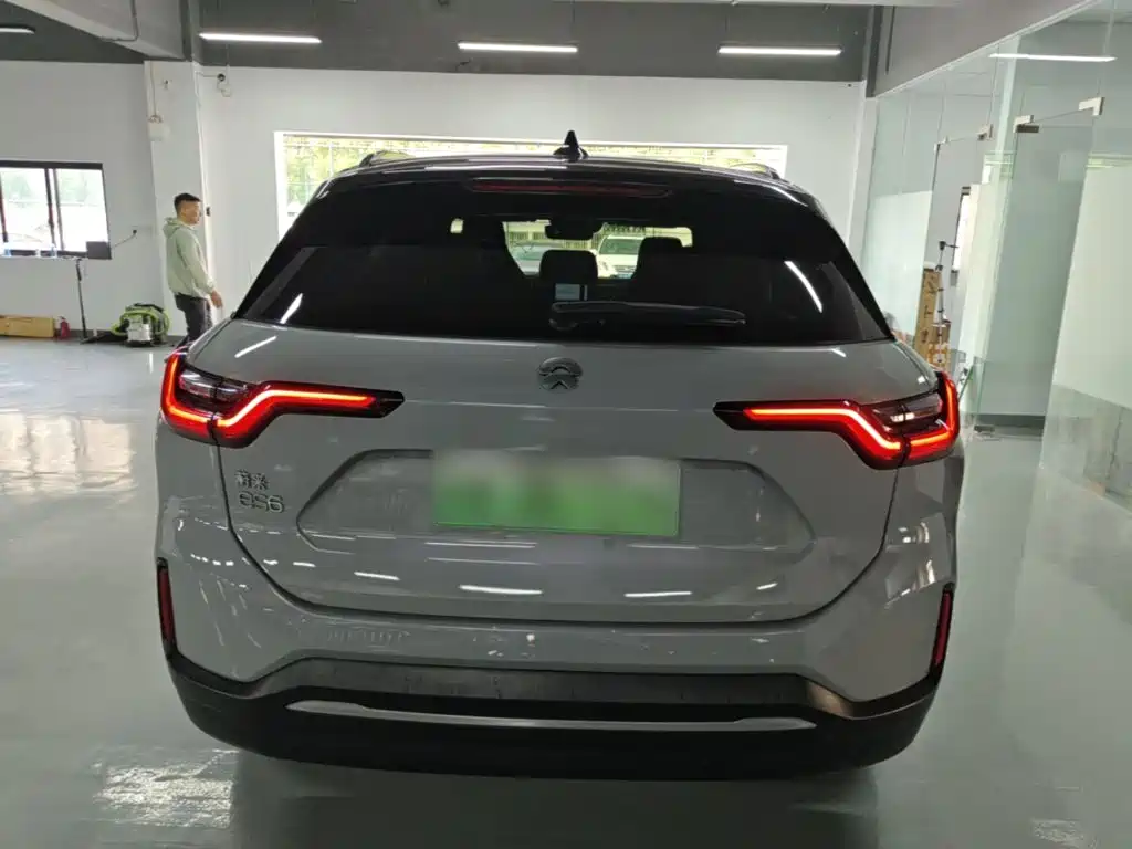 NIO ES6 — миниатюра 6
