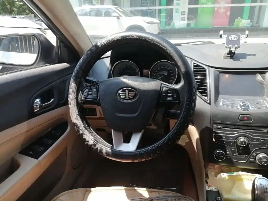 Bestune B50 — миниатюра 15