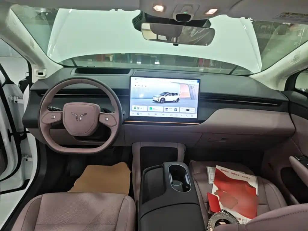 Hongqi Hongqi Tiangong 06 — миниатюра 10