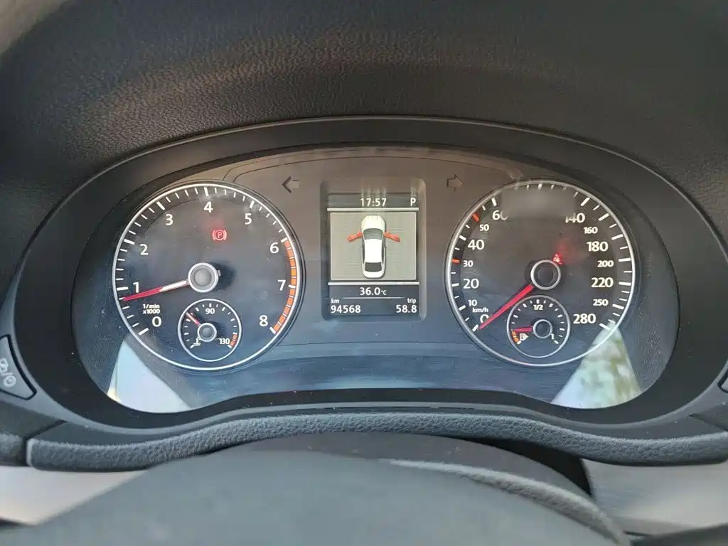 Volkswagen Passat — миниатюра 4