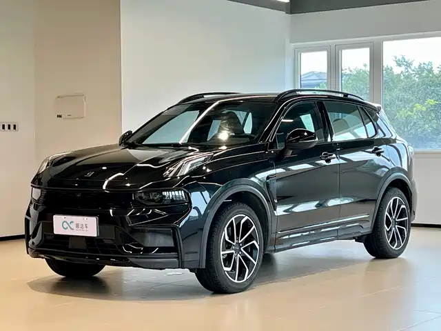 2023 Lynk & Co 01