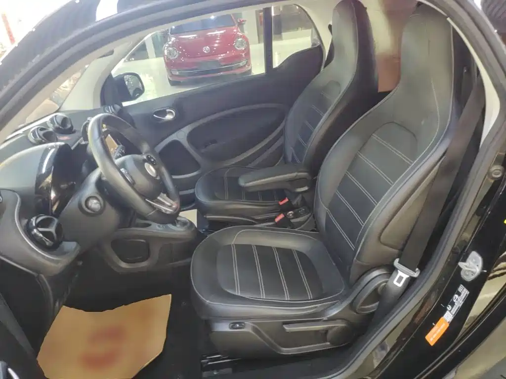 smart Smart Fortwo — миниатюра 15